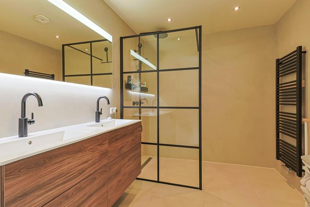 Beschikbaar: Helper Oostsingel 56 - a 9722 AW GRONINGEN - ben-s verhuur en veheer